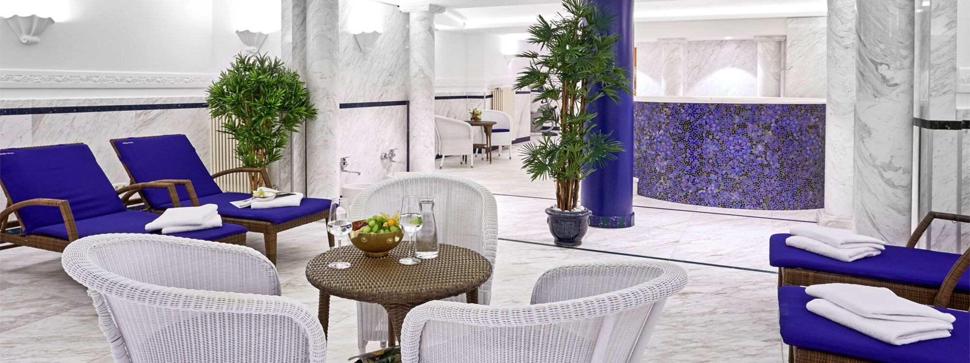 SPA-Bereich mit Whirlpool, Cardiogeräten und Ruhezone